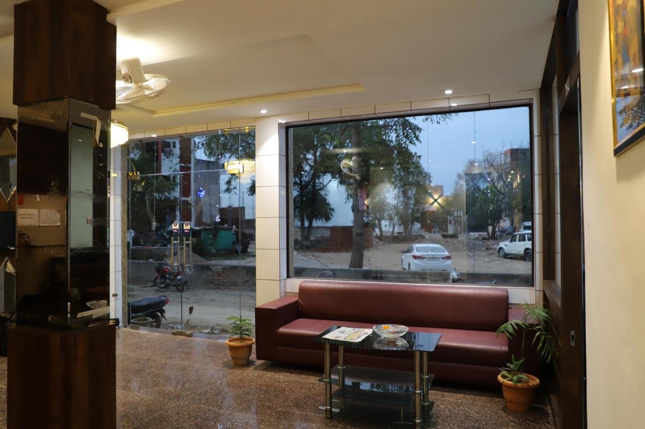 Hotel Dream Comfort Agra  Eksteriør bilde