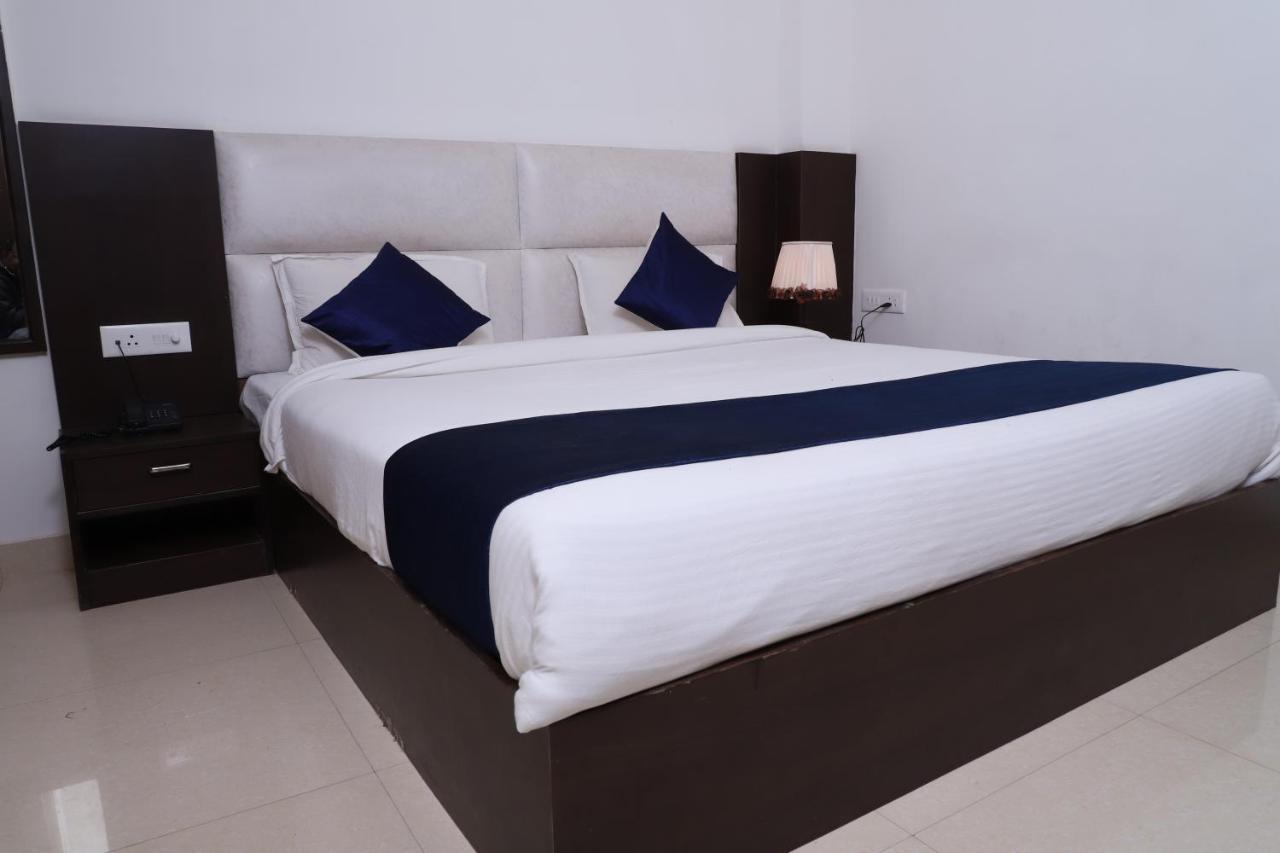 Hotel Dream Comfort Agra  Eksteriør bilde